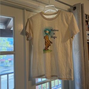 Life Is Good Cream T-Shirt with Bear and Bird Design size small